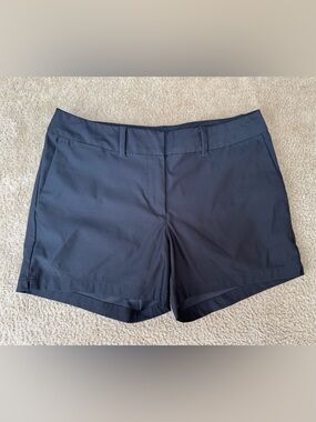 Nike Women's Black Athletic/Golf Shorts